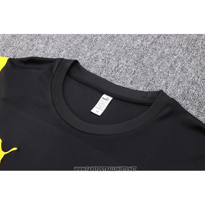Tracksuit
 Borussia Dortmund Short Sleeve
 2023-2024 Black
